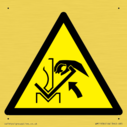 w031-warning-hand-crushing-between-press-brake-and-material~